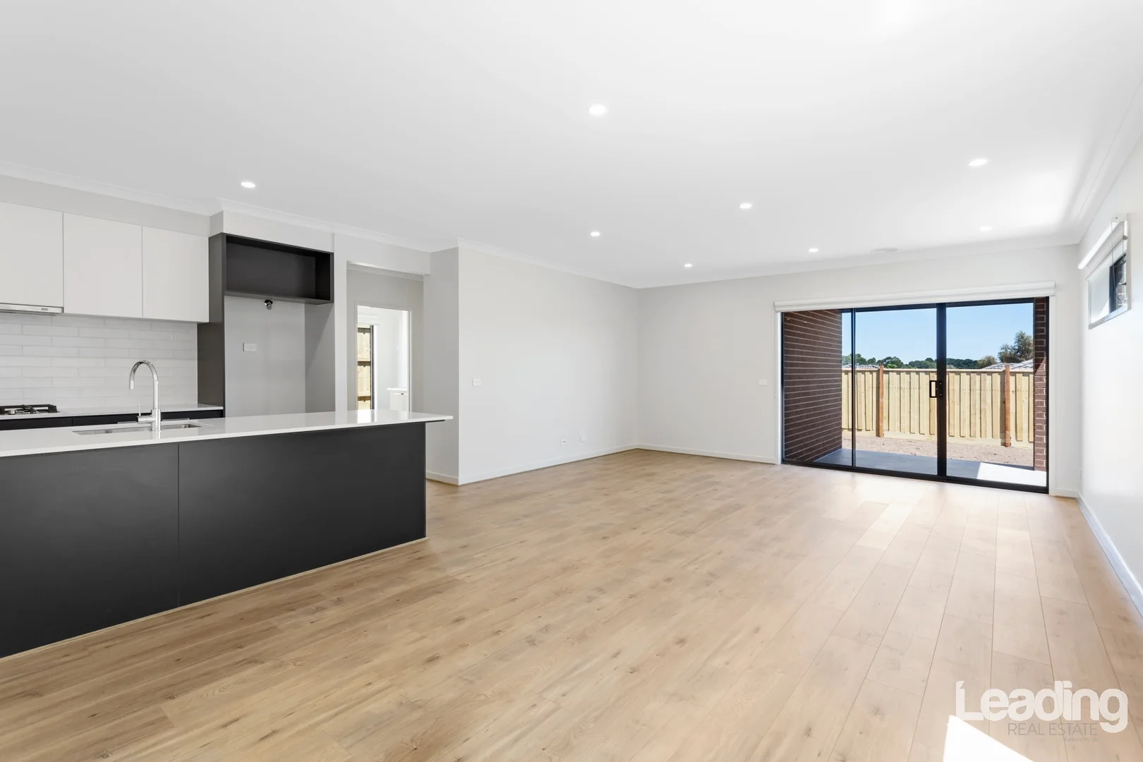 Additional image 5 of 12 Sheaf Street, Sunbury VIC 3429