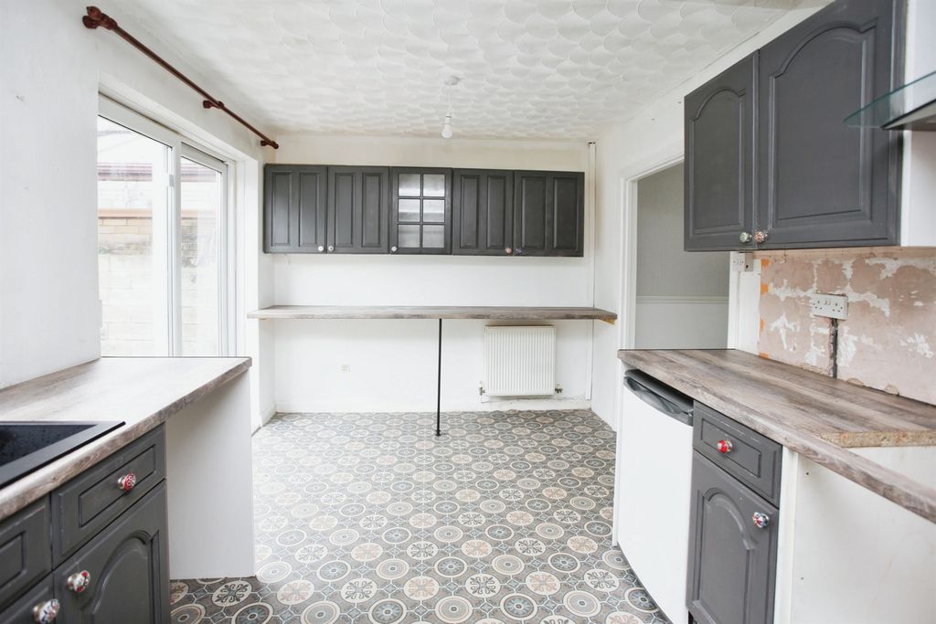 Additional image 3 of 3 bed semi-detached house for saleMeadow Close, Pengam, Blackwood NP12