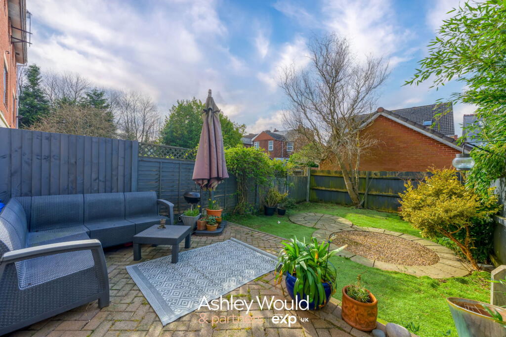 The Thatchers, Halesowen, B62 9DB photo 2