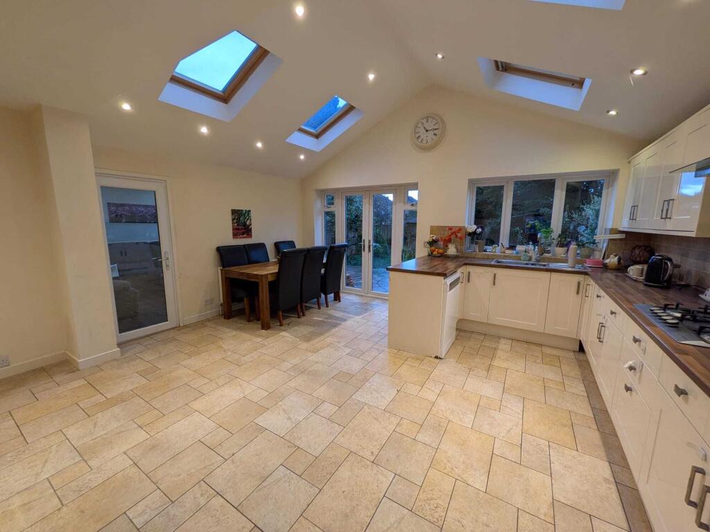 Additional image 6 of Fabian Crescent, Shirley, B90