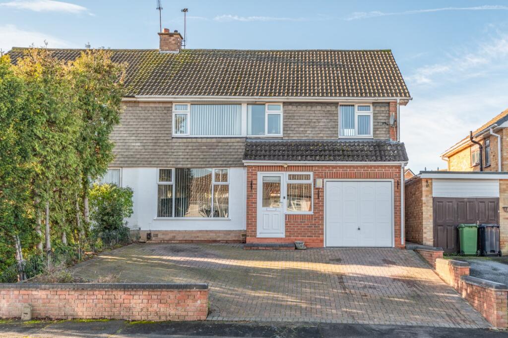 Southcrest Road, Lodge Park, Redditch, B98