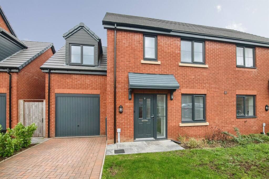 Additional image 2 of The Woodlands, Oldbury