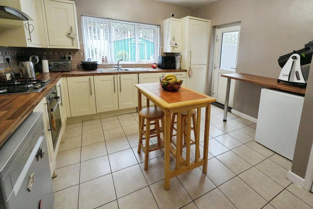 Additional image 7 of Wrights Lane, Cradley Heath, B64