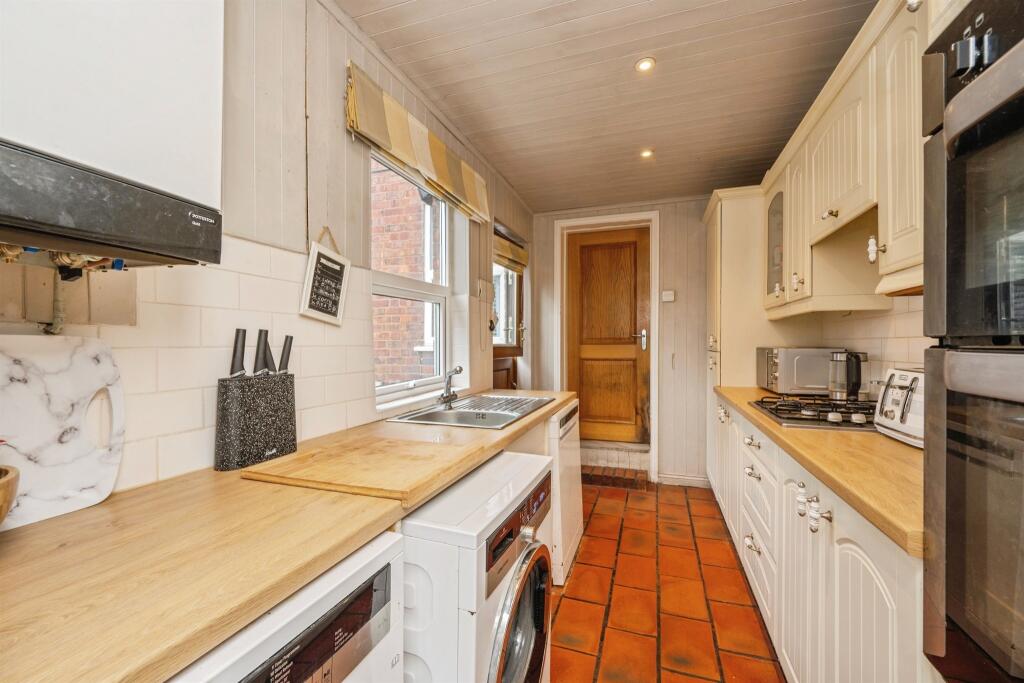 Additional image 34 of Long Street, Dordon, Tamworth