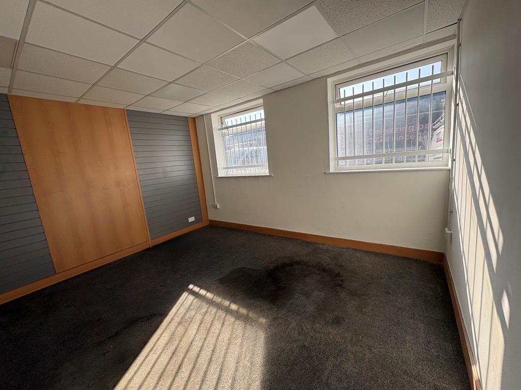 Additional image 6 of Unit 5, Granada Industrial Estate, Oldbury, West Midlands B69
