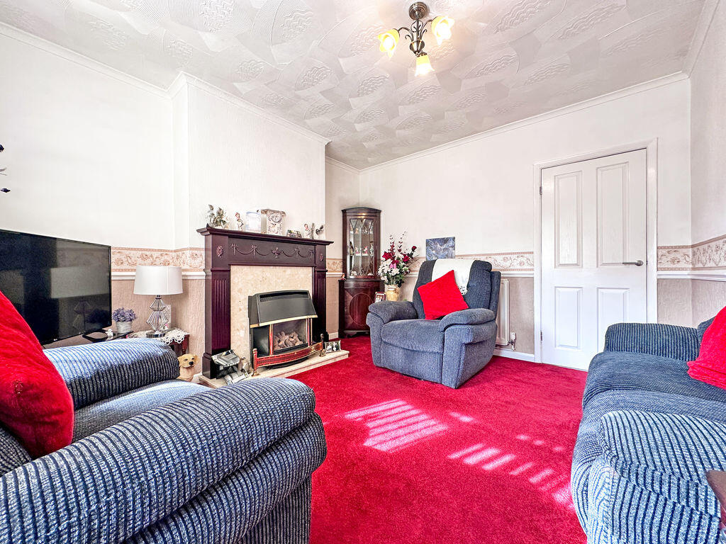 Jowetts Lane, WEST BROMWICH, B71 2RB photo 4