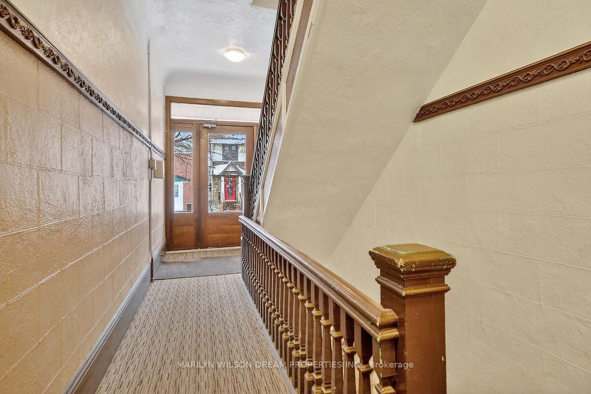 Additional image 4 of 152 Goulburn Avenue, Ottawa, ON, K1N 8E2