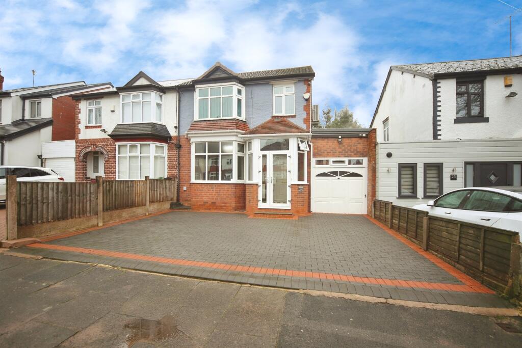 Albert Road, Oldbury