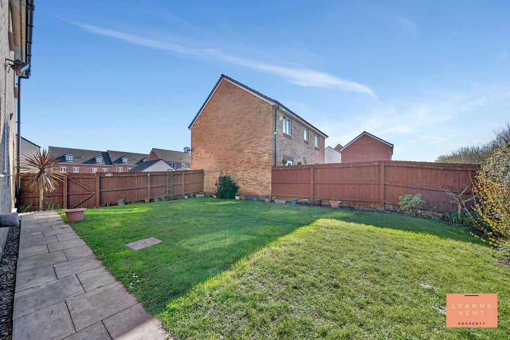 Additional image 36 of 4 bed detached house for saleLong Heath Close, Caerphilly CF83