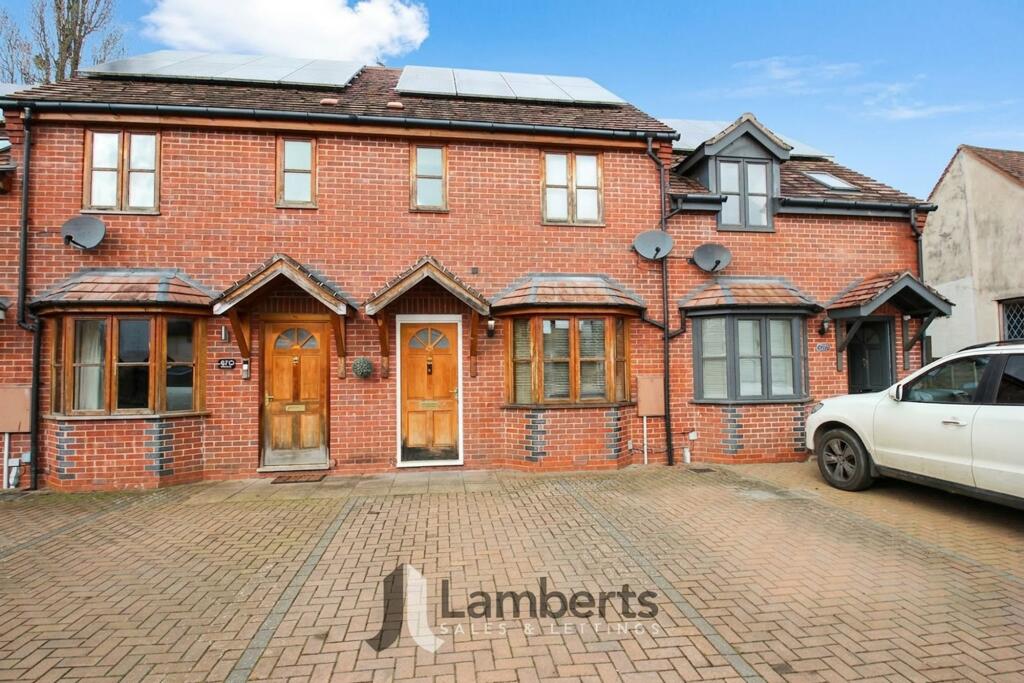 High Street, Studley, B80