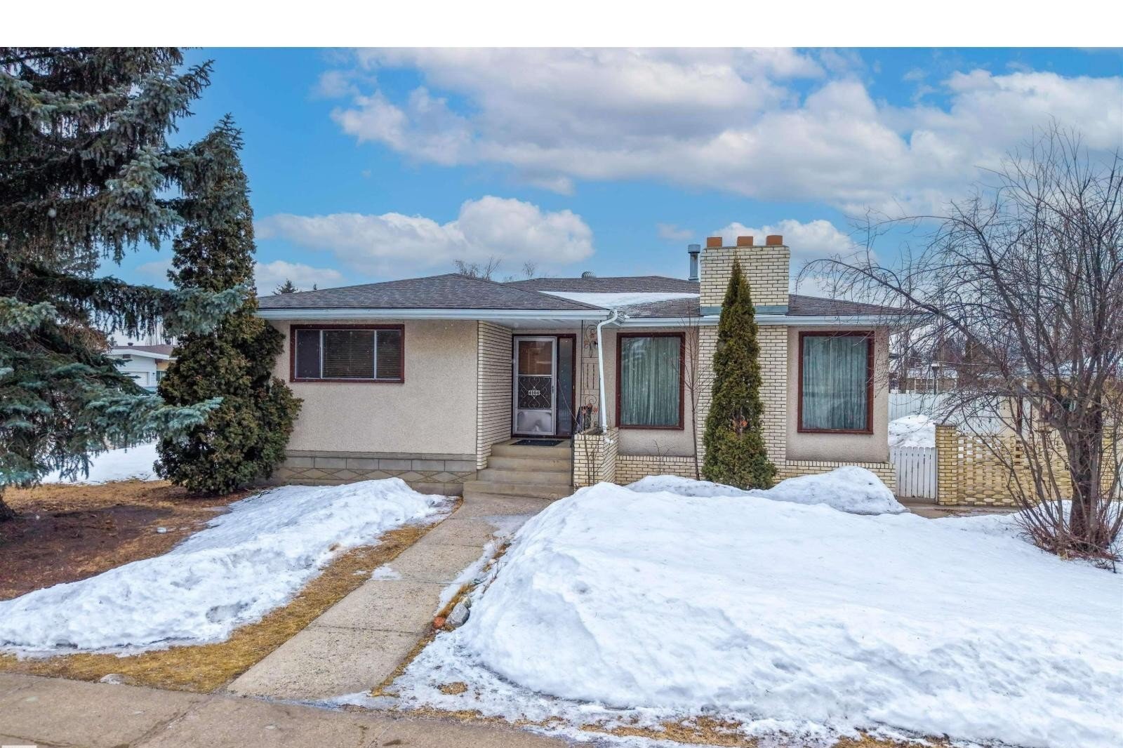 Additional image 7 of 4104 109 Street NW, Edmonton, AB, T6J2P9