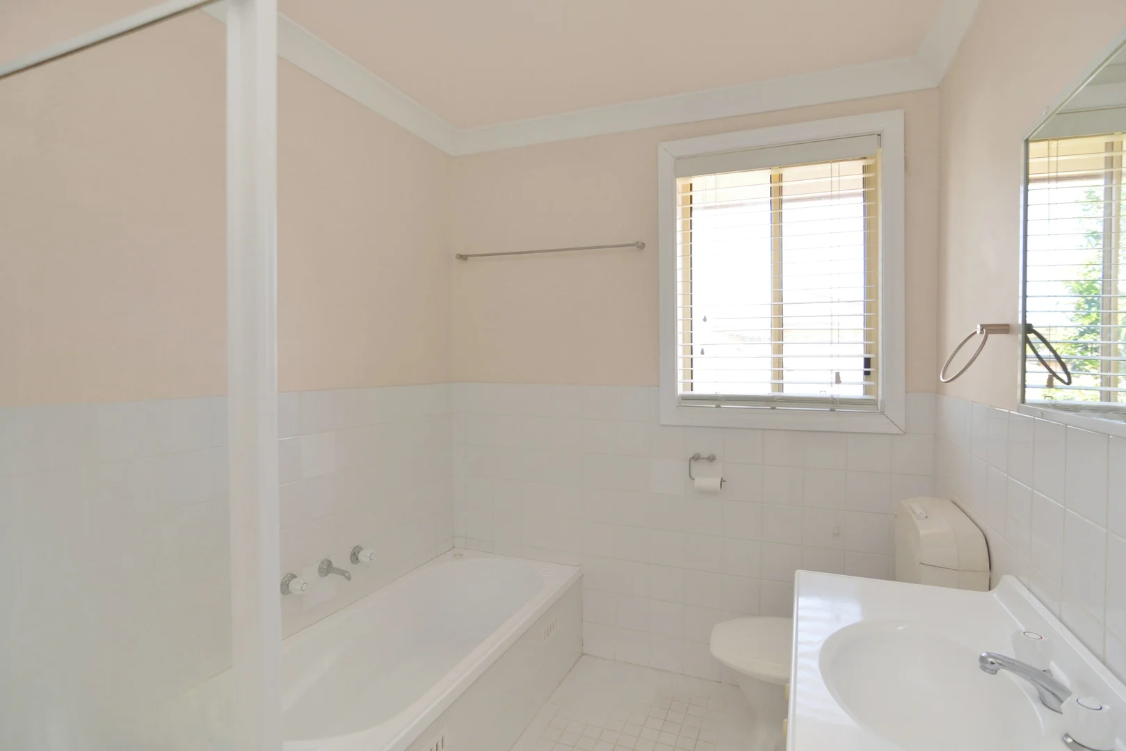 Additional image 4 of 4/44 Wattle Street, East Gosford NSW 2250