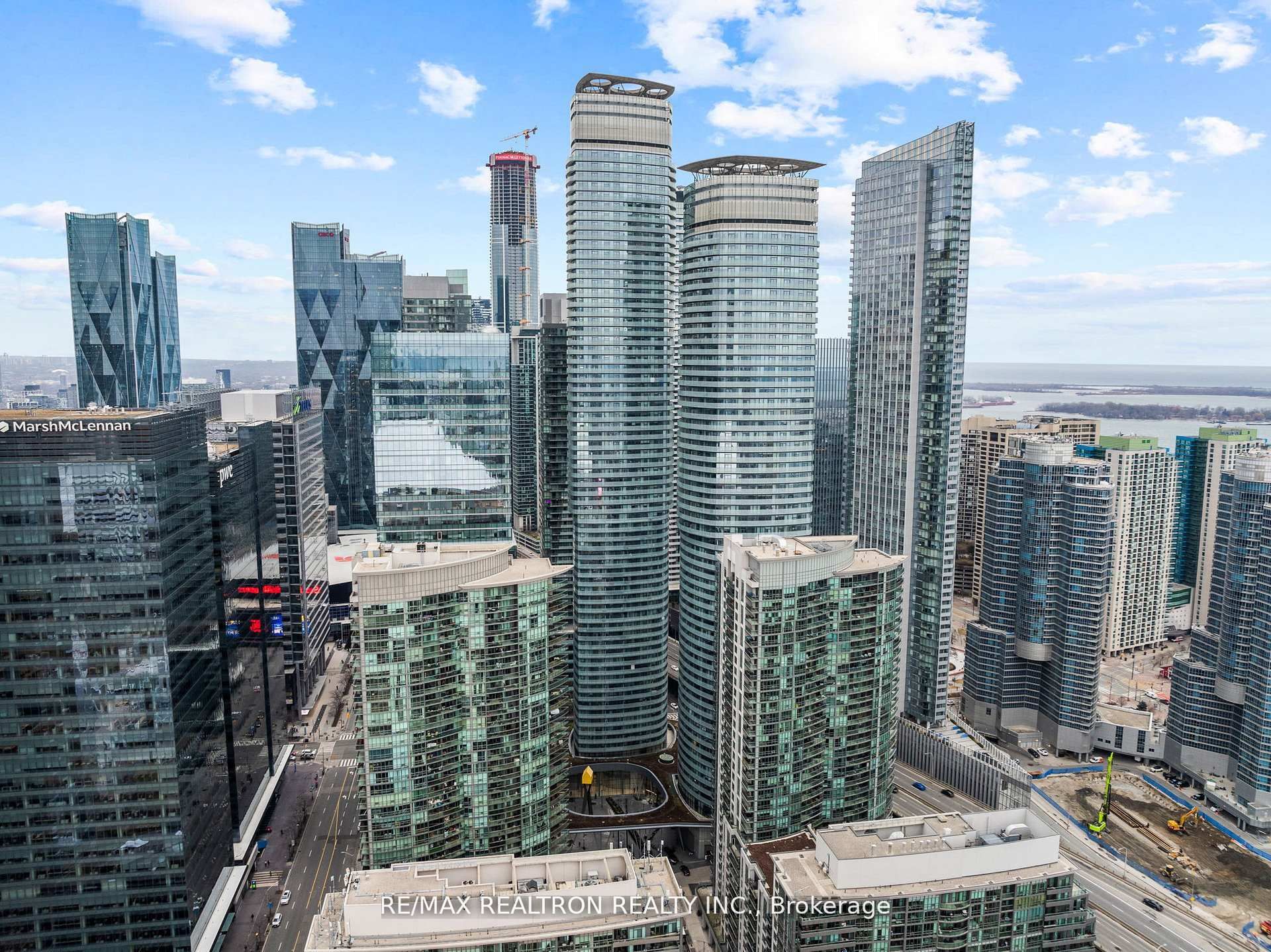 Additional image 2 of 807-14 York Street, Toronto, ON, M5J 0B1