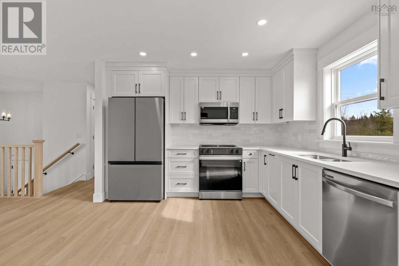 11 Maverick Lane, Devon, NS, B2T1K8 photo 5