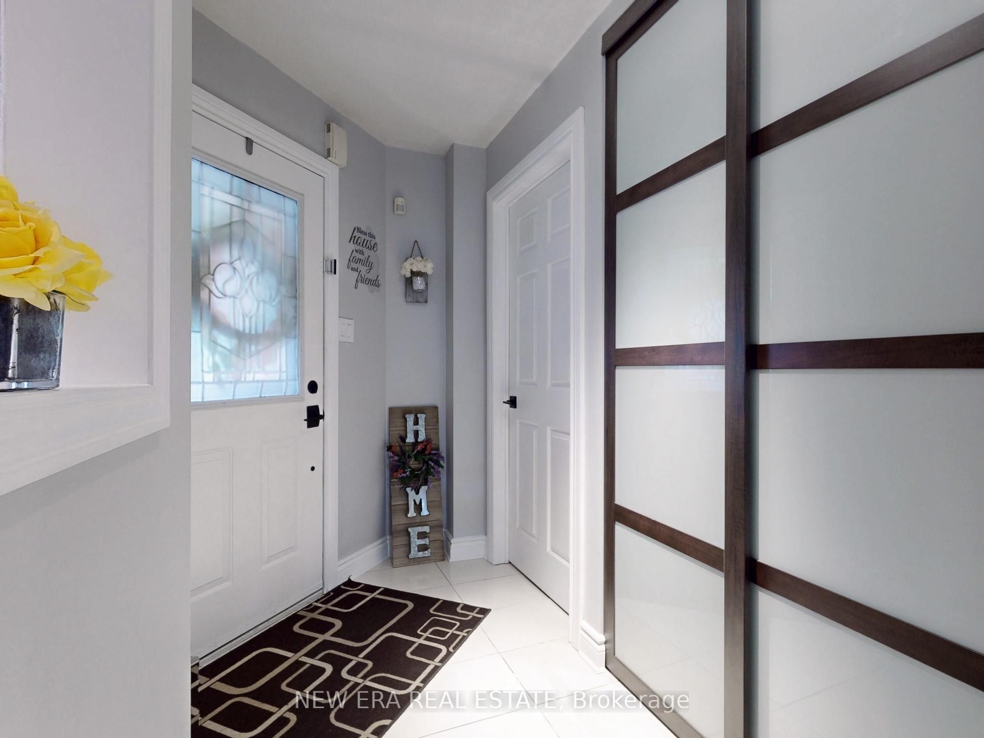 Additional image 2 of 5380 Floral Hill Crescent, Mississauga, ON, L5V 1V3