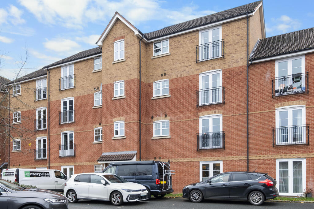 Flat 9, Garden Court, Design Close, Bromsgrove B60 3GS