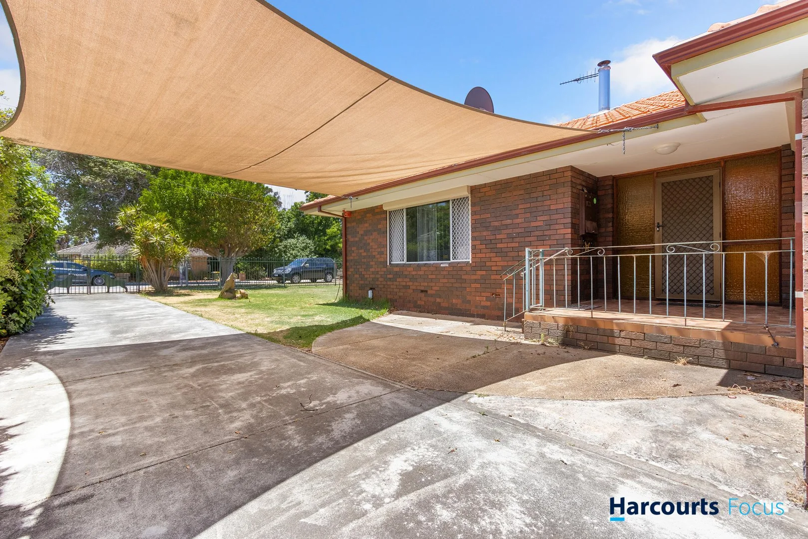 Additional image 4 of 34 Fifth Road, Armadale WA 6112