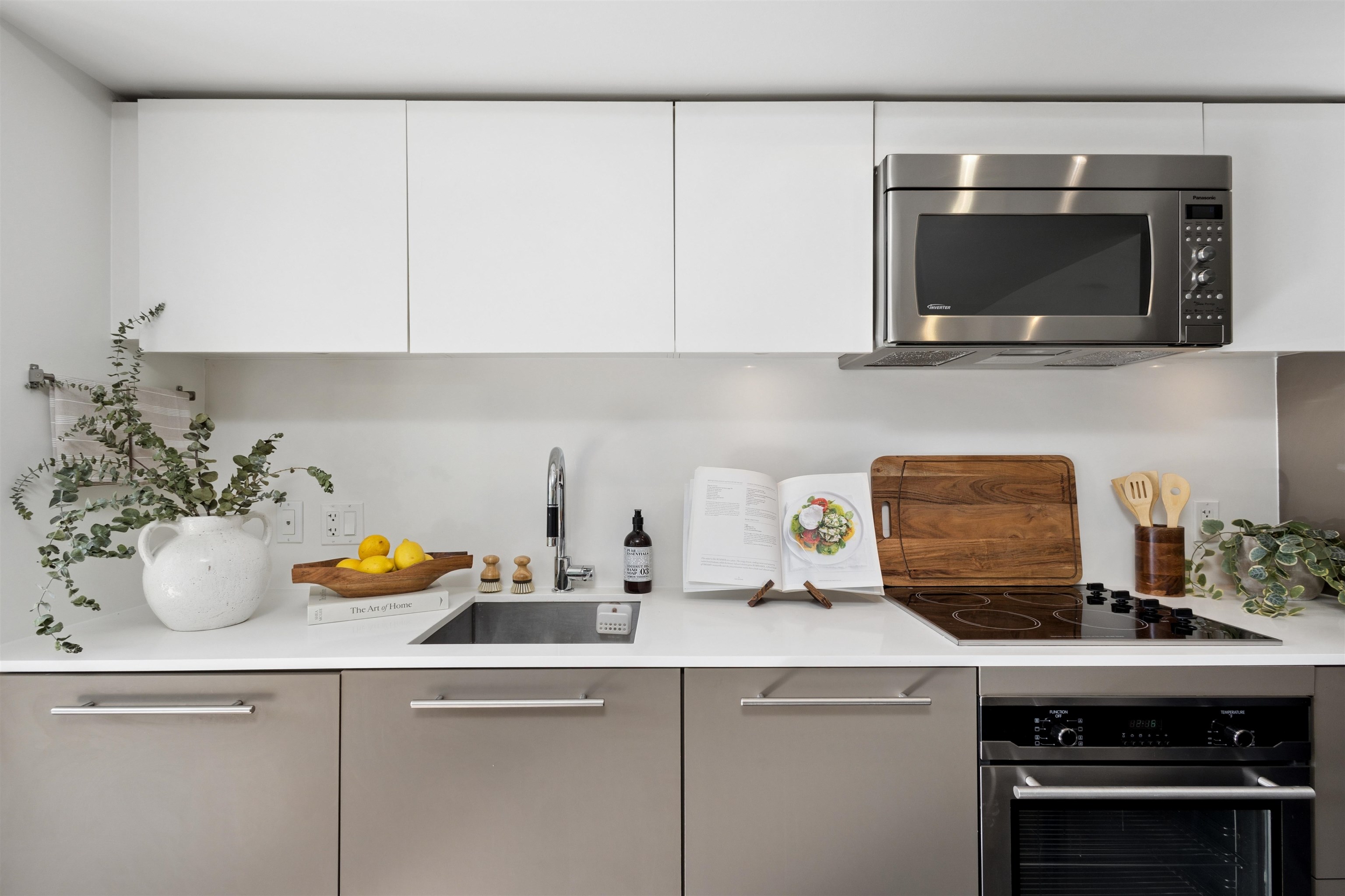 Additional image 4 of 806-999 Seymour Street, Vancouver, BC, V6B 0M5