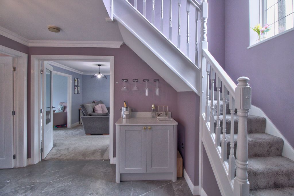 Additional image 3 of 4 bed detached house for saleClos Y Goron, Blackwood NP12