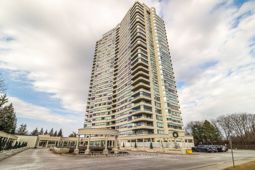 905-1480 Riverside Drive, Ottawa, ON, K1G 5H2
