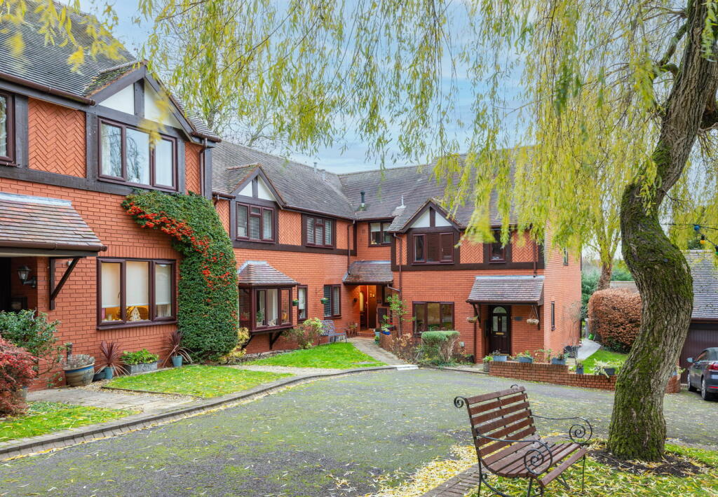 Additional image 18 of Yew Tree Gardens, Henley in Arden, Warwickshire, B95