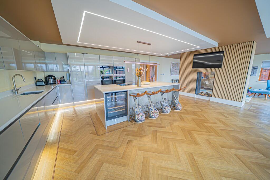 Additional image 6 of The Crescent, Hampton-In-Arden, B92