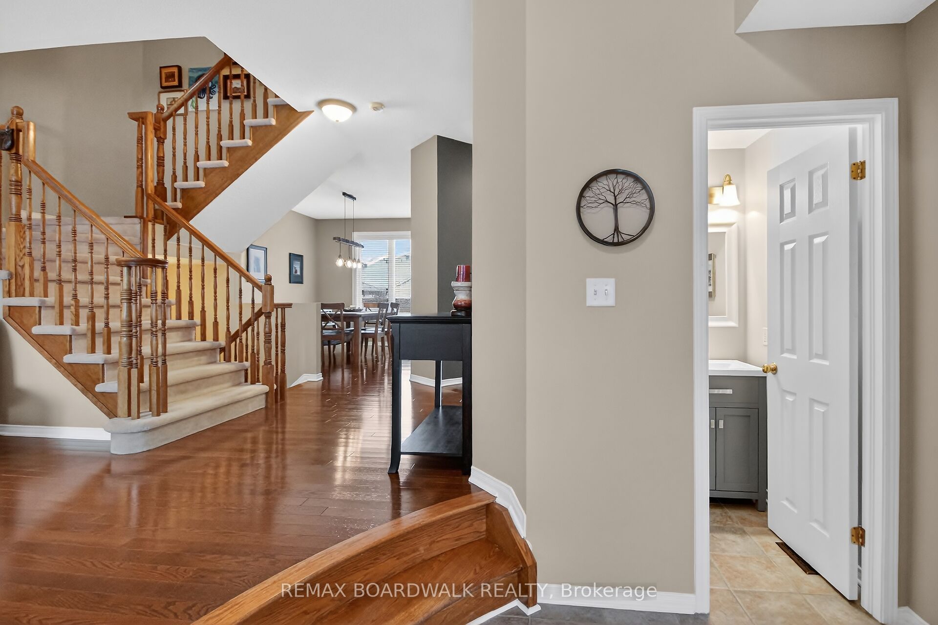 Additional image 2 of 309 Chestermere Crescent, Ottawa, ON, K2G 7A8