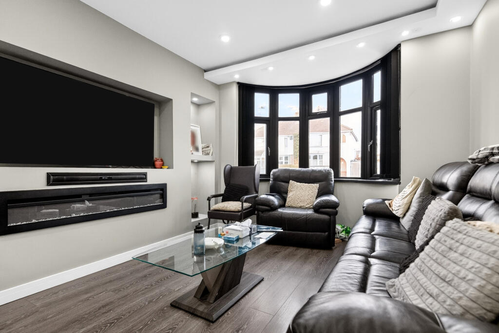 Michael Road, Smethwick, B67 photo 4