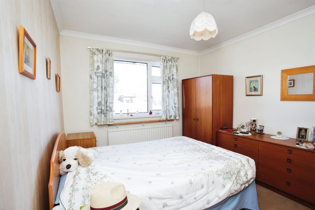 Additional image 9 of 4 bed semi-detached house for saleMardy Crescent, Caerphilly CF83