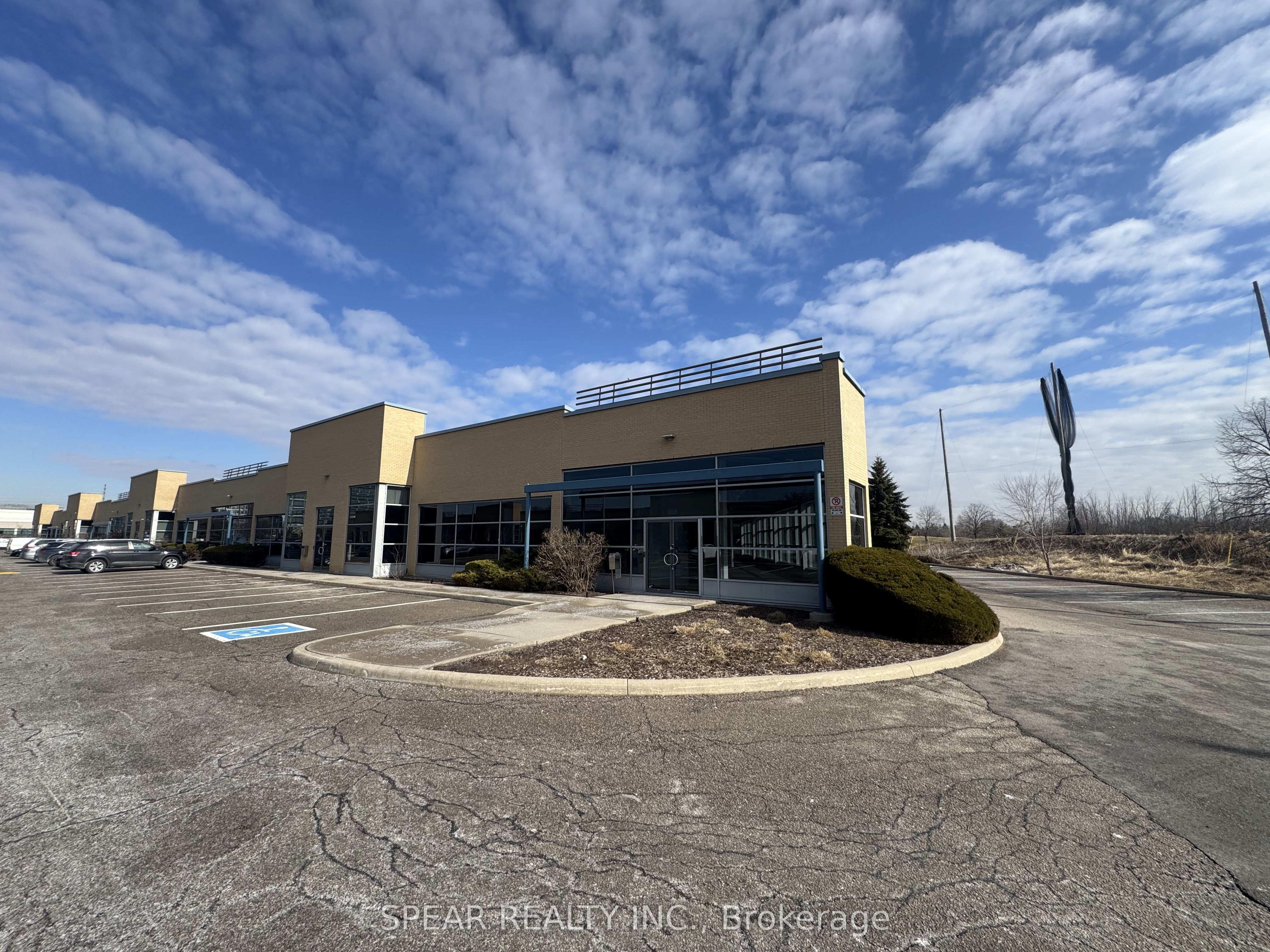 100-104-5525 Eglinton Avenue W, Toronto, ON, M9C 5K5