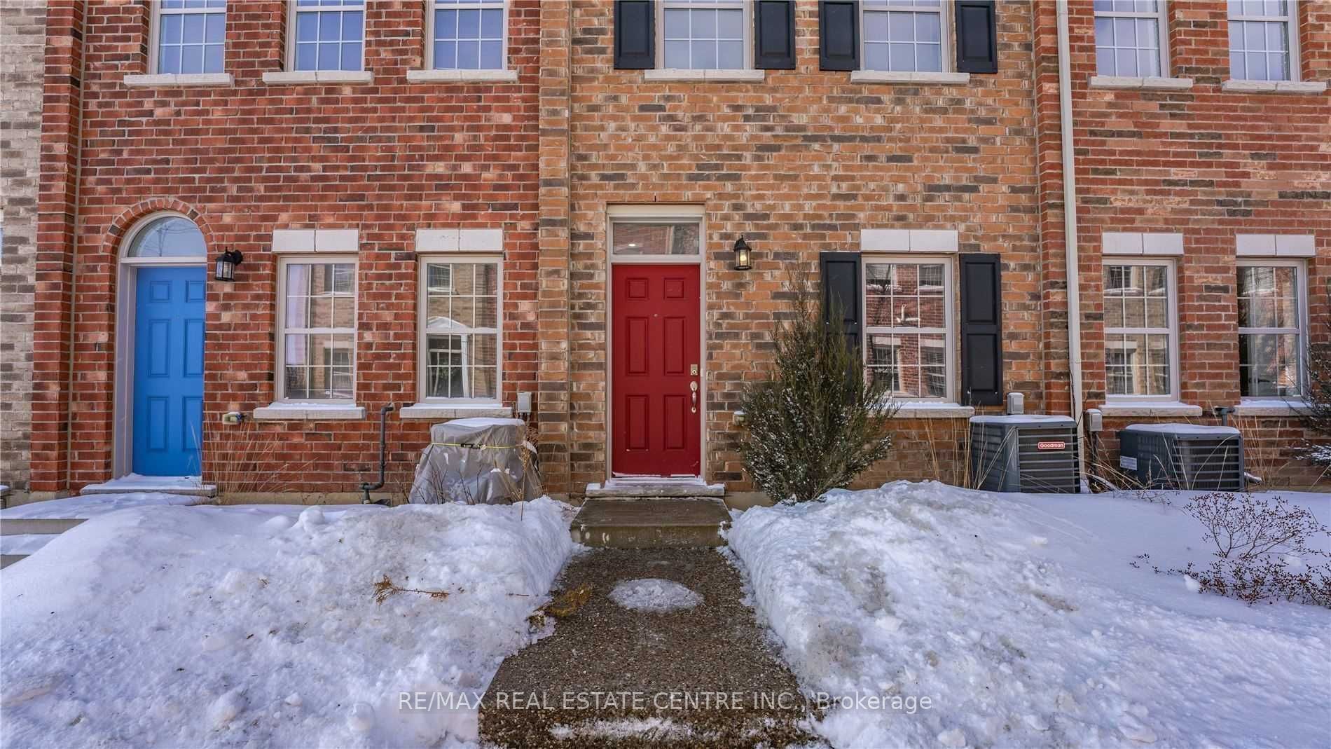 6 Oxfordshire Lane, Kitchener, ON, N2H 0B3 photo 2