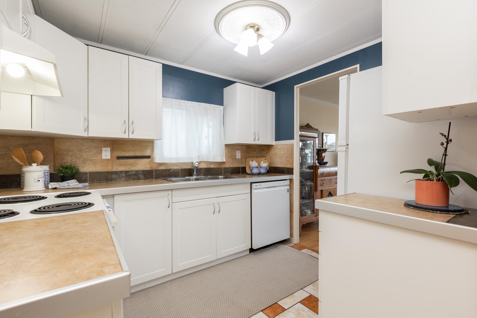 Additional image 5 of 50-15875 20 Avenue, Surrey, BC, V4A 2B1