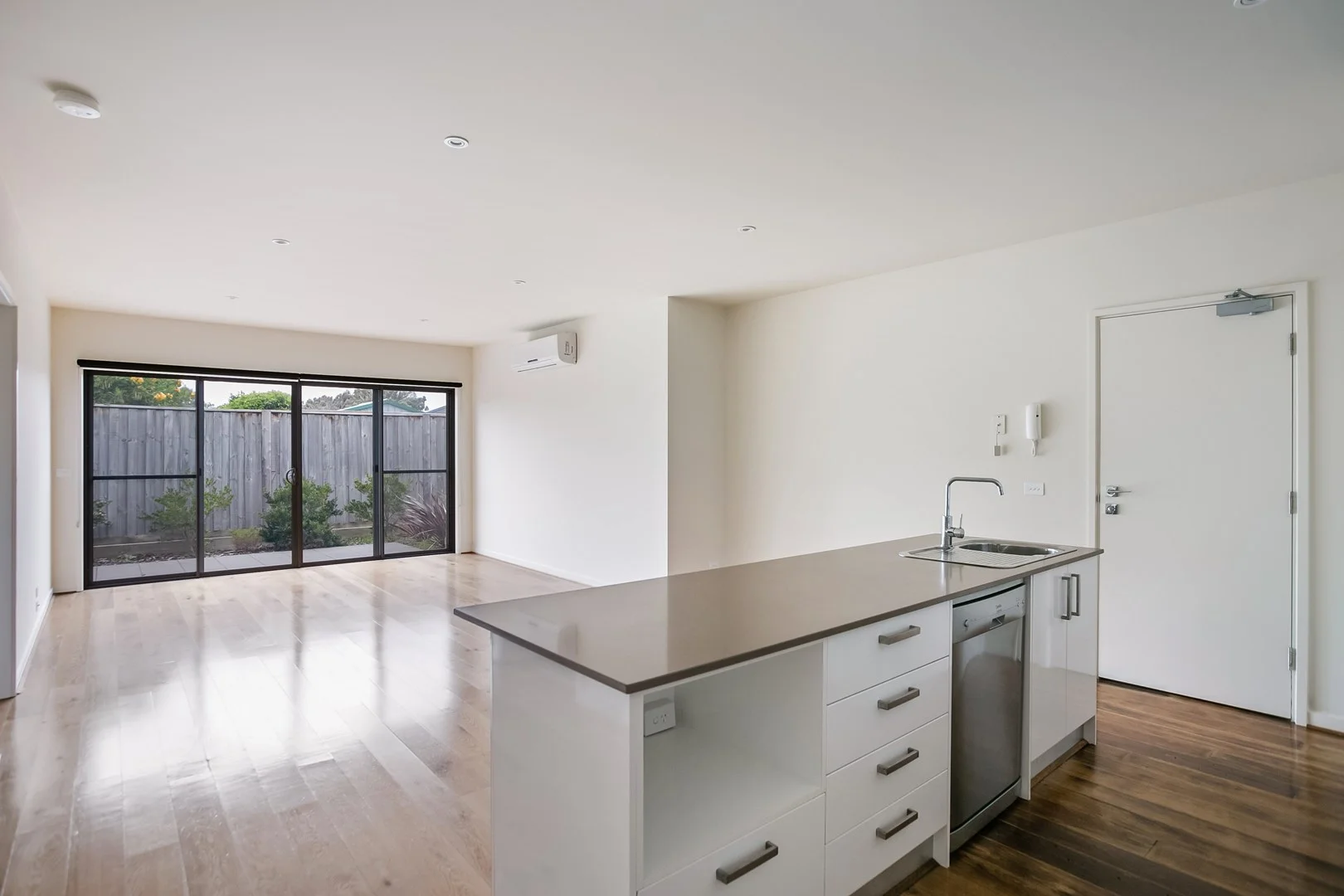Additional image 2 of 11/101 Edithvale Road, Edithvale VIC 3196