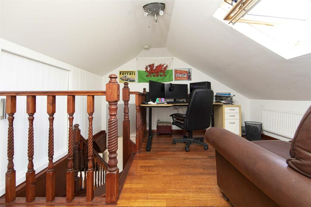 Additional image 12 of 3 bed bungalow for saleWaun Goch, Cefn Hengoed, Hengoed CF82