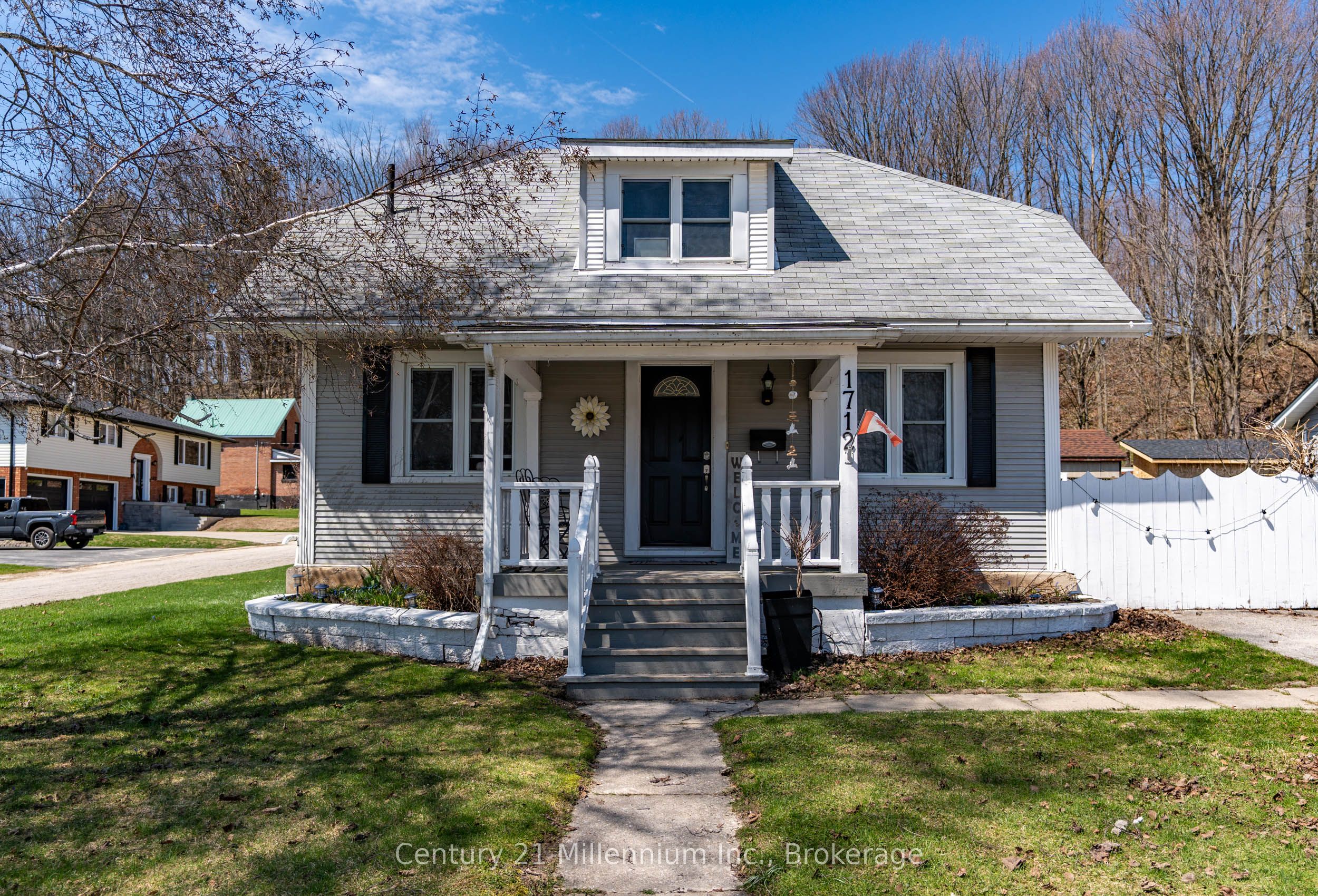 1712 5th Avenue W, Owen Sound, ON, N4K 5B8