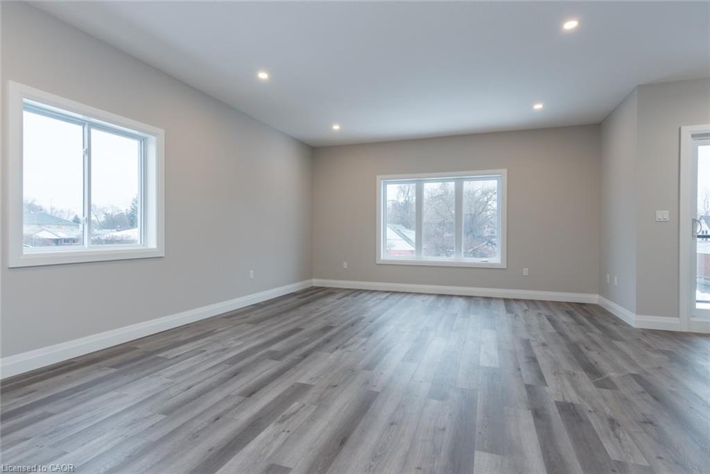 Additional image 3 of Upper-32 Third Avenue, Kitchener, ON, N2C 1N6