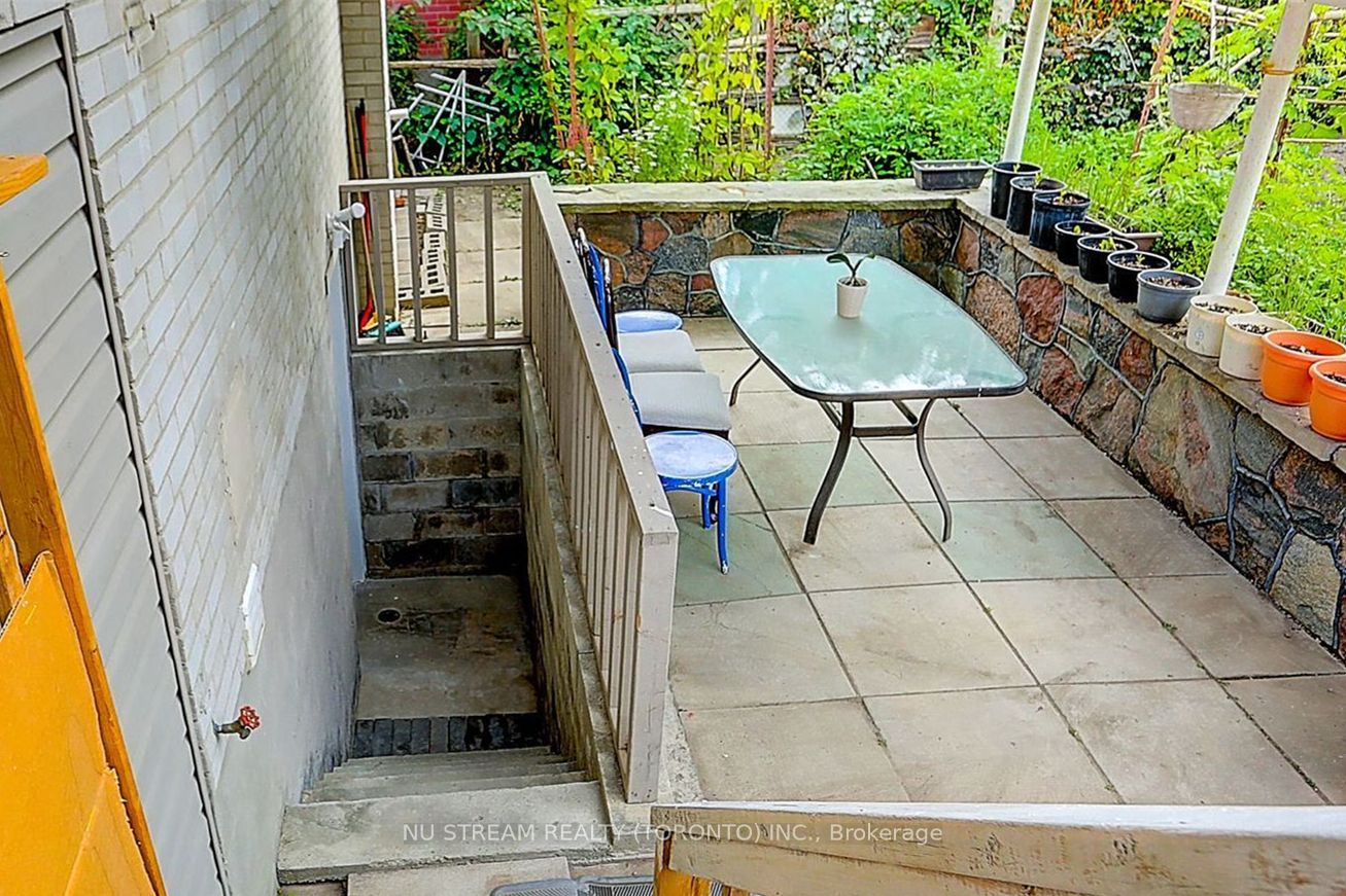 Additional image 2 of Bsmt-432 Crosby Avenue, Richmond Hill, ON, L4C 2S1