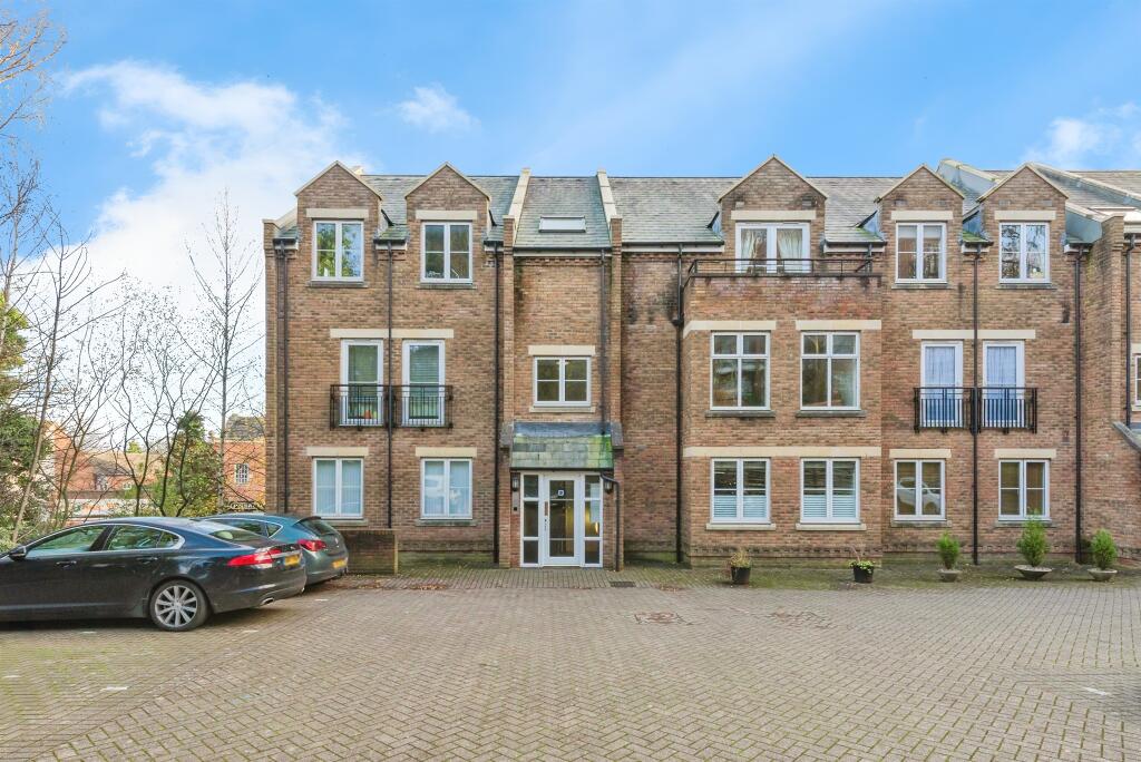 Caversham Place, SUTTON COLDFIELD