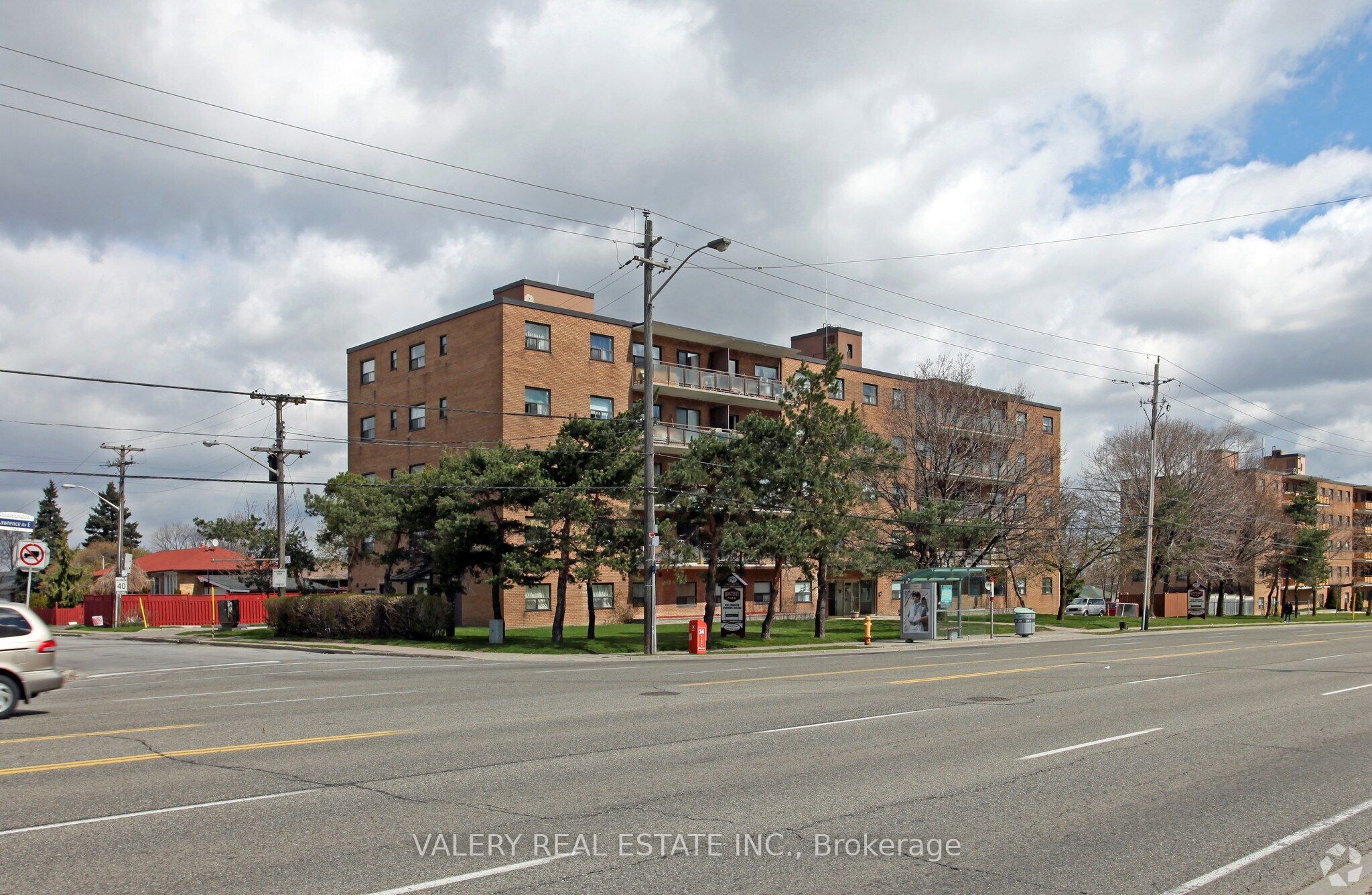 303-1780 Lawrence Avenue E, Toronto, ON, M1R 2Y2