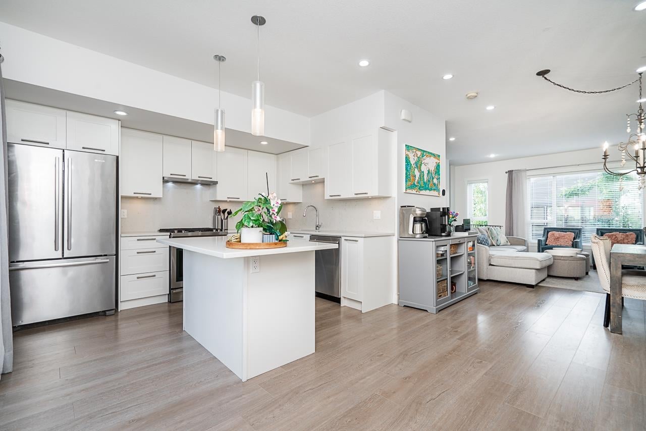 Additional image 2 of 197 - 2277 Oak Meadows Drive, Surrey