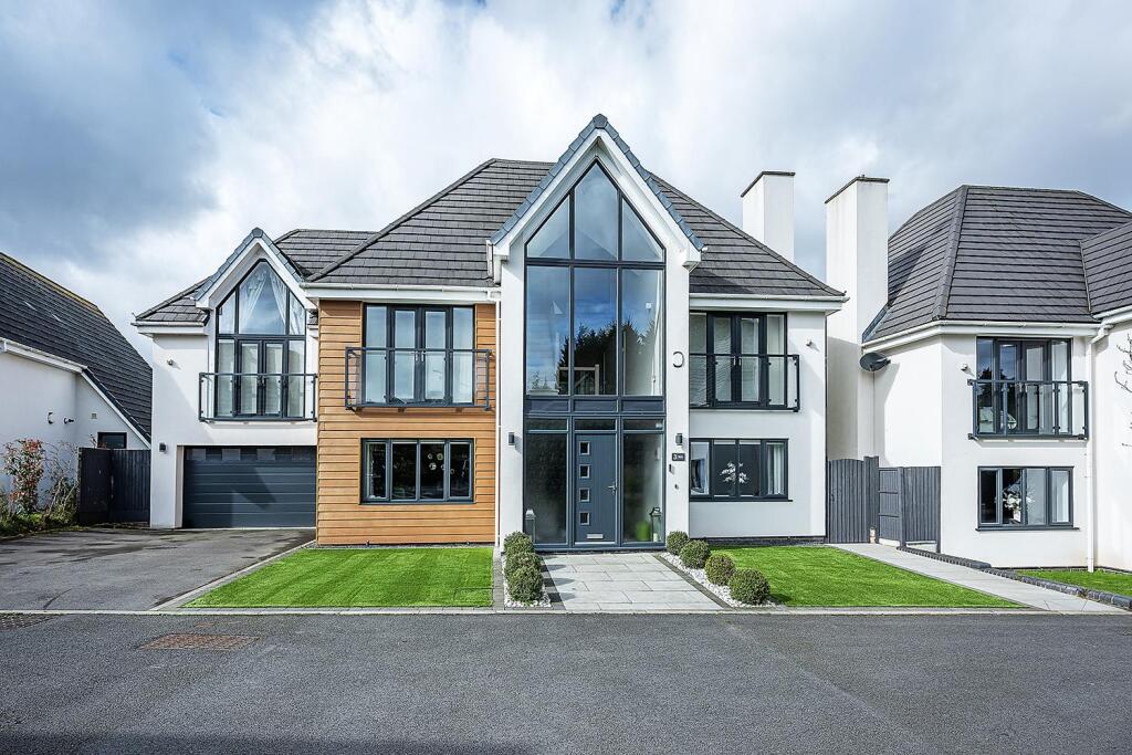 Willow Crescent, Beechnut Lane, Solihull