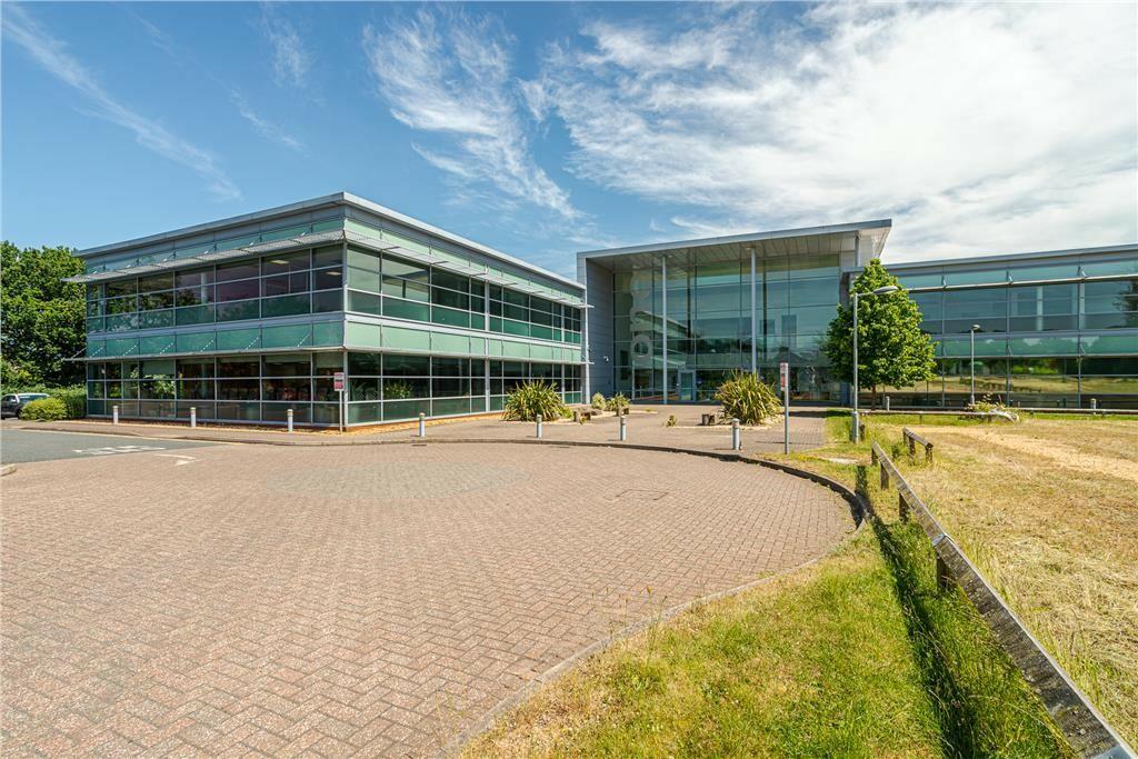 Cranmore Drive, B90 photo 2