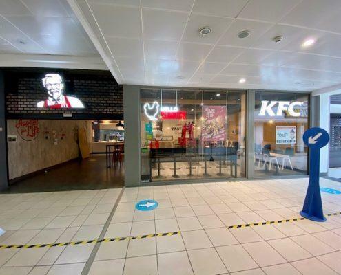 Unit 19 Kingfisher Square, Kingfisher Shopping Centre, Redditch, B97 4EY