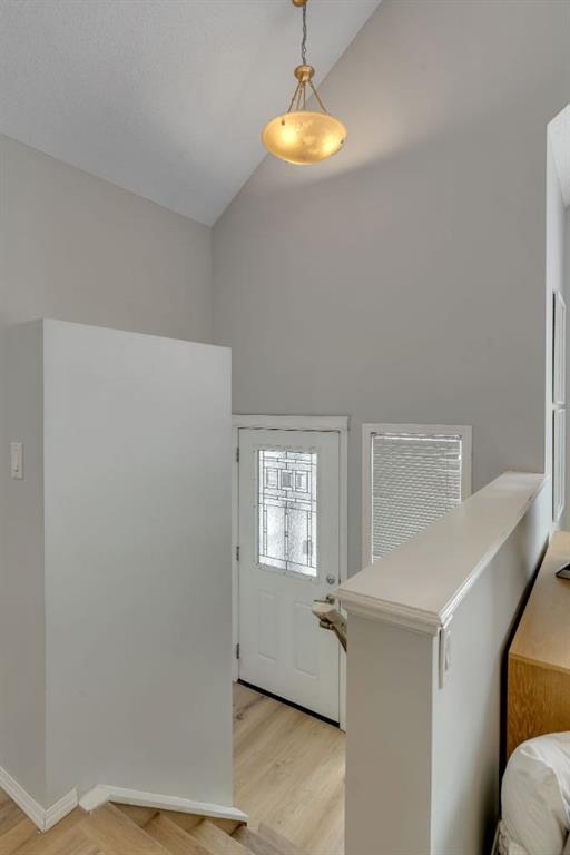 Additional image 3 of 41 Saddlefield Drive NE, Calgary, AB, T3J 4Z9