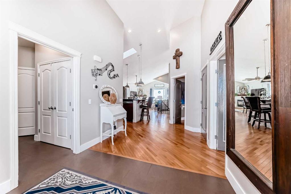 Additional image 6 of 33 Boulder Creek Manor SE, Langdon, AB, T0J1X3