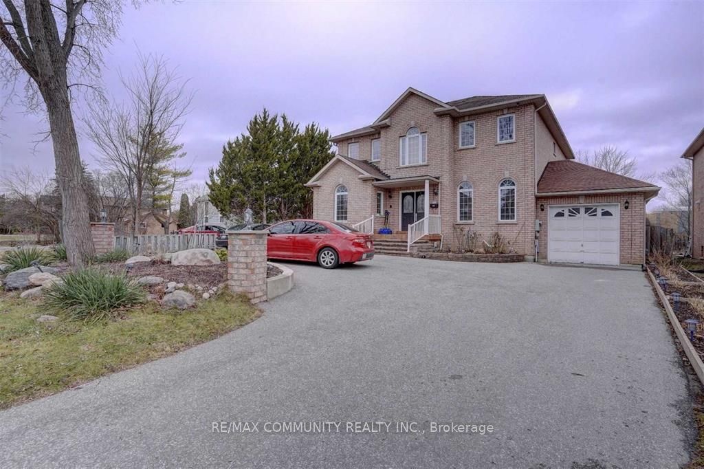 Bsmt-208 Twyn Rivers Drive, Pickering, ON, L1V 1E4