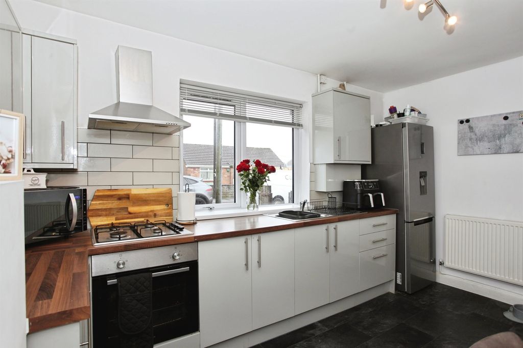 Additional image 3 of 3 bed terraced house for saleSecond Avenue, Caerphilly CF83