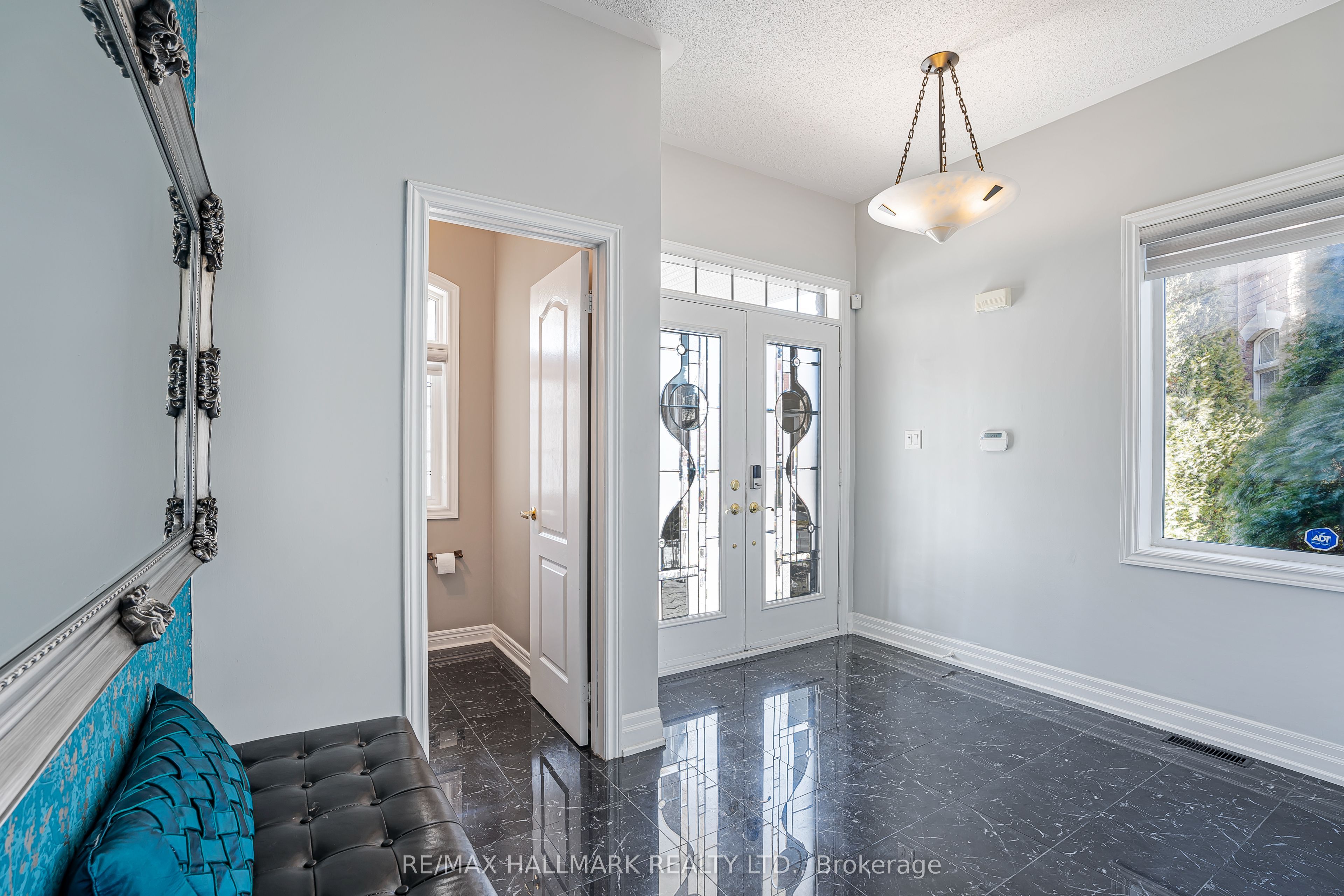 Additional image 5 of 46 Customline Drive, Brampton, ON, L7A 3C2