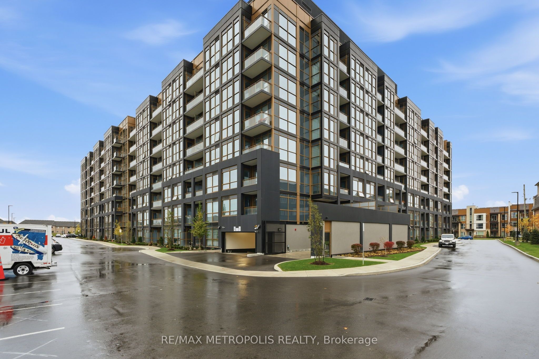 Additional image 3 of 840-2343 Khalsa Gate, Oakville, ON, L6M 5R6