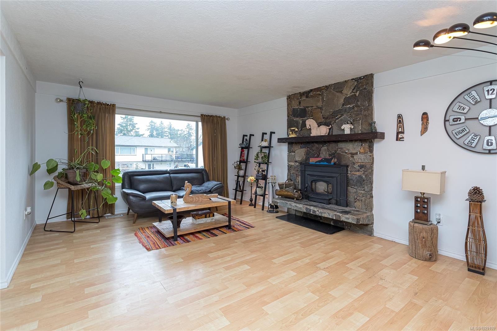 Additional image 3 of 1975 Jeffree Road, Central Saanich, BC, V8M 1K1